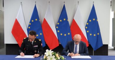 ORLEN i Państwowa Straż Pożarna wzmacniają współpracę na rzecz bezpieczeństwa
